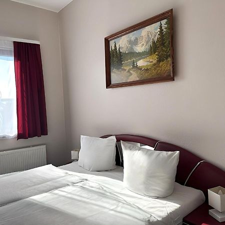Hotel Km Ντάρμσταντ Εξωτερικό φωτογραφία